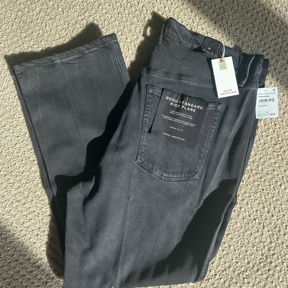 Good American Women's Good Standard Kick Flare